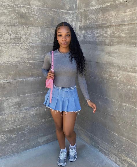 Grey Bubble Slides Outfit, 18th Bday Outfit Ideas Casual, Outfits With Jean Skirts Black Women, School Outfits Dress Code Friendly, Color Cordinate Outfit, Teen Birthday Outfits, Easter Outfits Black Women, Back To School Outfits Highschool Senior, Jean Skirt Outfits Black Women