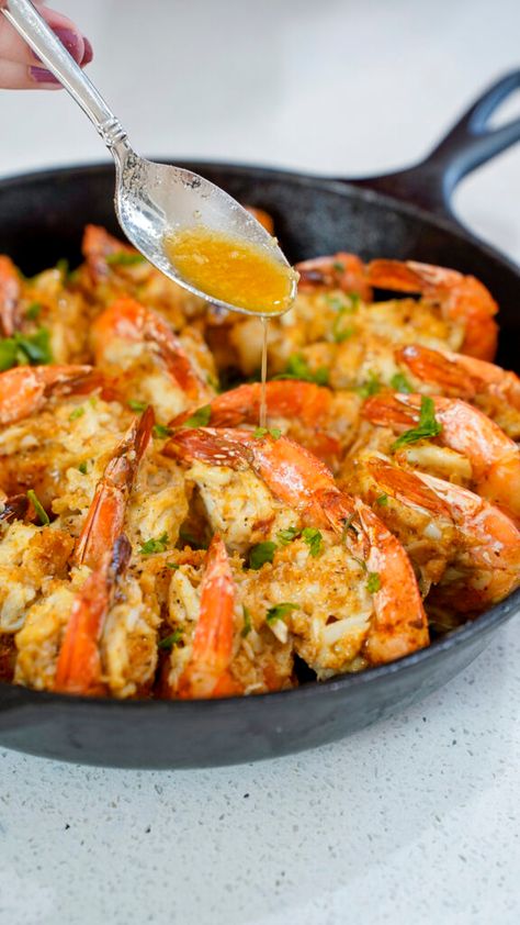 Baked Jumbo Stuffed Shrimp Recipe with Crabmeat | Couple in the Kitchen Crab And Scallop Recipes, Fried Stuffed Shrimp With Crabmeat, Baked Prawns Recipe, Stuffed Shrimp Recipes, Crab Stuffing, Seafood Stuffing, Small Shrimp Recipes, Jumbo Shrimp Recipes, Couple In The Kitchen