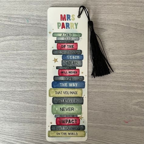 Keep your page with this personalised metal bookmark. A perfect gift for a teacher, teaching assistant, headteacher, childminder or keyworker. Personalised with your teacher's name at the top of the bookmark. Printed on one side onto high gloss aluminium with the reverse side being silver. Finished with a coordinating colour tassel (colour chosen at random) - please note the hole is now to the top right of the bookmark rather than central. Size approx : 200mm x 55mm Please add your personalisati Teachers Day Bookmark Ideas, Name Page For Project, Name Page Ideas For Project, Bookmarks For Teachers, Bookmark For Teacher, Library Bookmarks, Teacher Bookmark, Day Art Challenge, Bookmarks Quotes