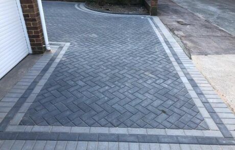 Block Paving Driveway, Driveway Blocks, Burnley Lancashire, Driveway Entrance Landscaping, Resin Concrete, Pavement Design, Composite Front Door, Paver Blocks, Paving Ideas