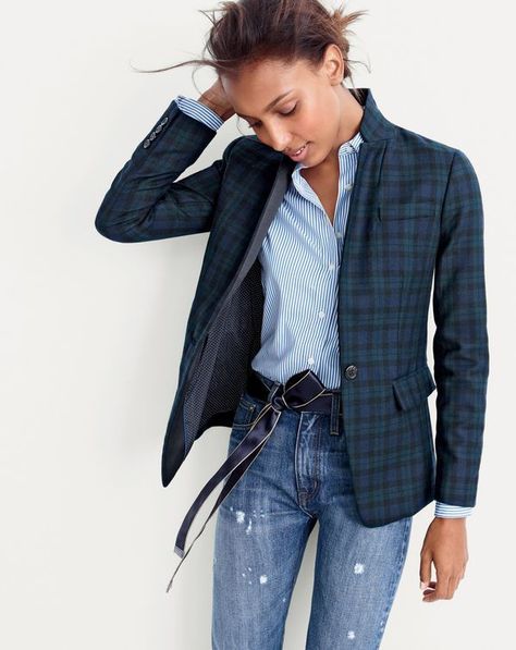 Blackwatch Tartan, Winter Mode Outfits, Blazer Bleu, Fashion Tips For Men, Black Watch Tartan, Tall Fashion, Jcrew Women, Plaid Blazer, Blazer Outfits