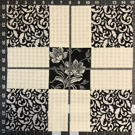 Dissapearing 4 Patch Quilt Pattern, Traditional Quilt Blocks, Disappearing Blocks, Throw Quilts, Quilting Art, Bed Quilts, Quilt Blocks Easy, Quilting Motifs, Stay Creative