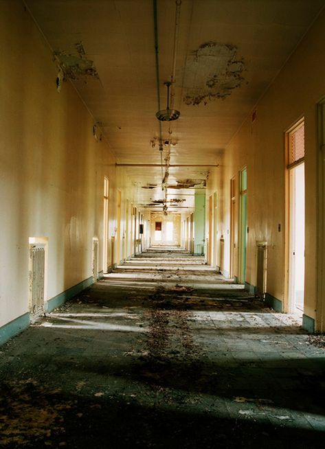 Abandoned Asylums, Insane Asylum, Abandoned Hospital, Salem Oregon, Oregon State, Haunted Places, Abandoned Buildings, Ghost Towns, Abandoned Houses