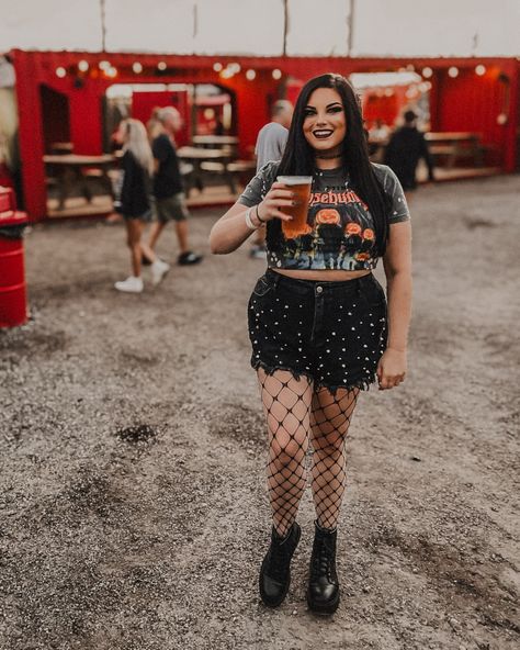 Anyone else over here dreaming about Halloween already or just me? 🎃🦇 Outfit Details 🖤 Goosebumps Shirt: @marshalls Studded Black Denim Shorts : @sheincurve Black Combat Boots: @targetstyle Black Fishnets @targetstyle . . . . #raleighblogger #ncblogger #alternativefashion #altfashion #altgirlsofinstagram #plussizestyle #plussizefashion #casualoutfit #curvestyle #grungestyle  #grungevibes #altgirlstyle #midsizestyle #midsizefashion #size14style #size16style #grungeaesthetic #grungefashio... Shorts And Fishnets Outfits, Goosebumps Shirt, Shorts And Fishnets, About Halloween, Black Combat Boots, Black Fishnets, Grunge Style, Black Denim Shorts, Outfit Details