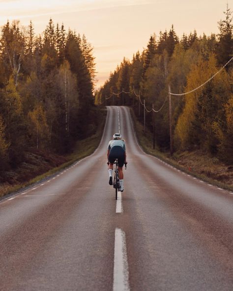 Cycling Aesthetic, Road Bike Photography, Bicycle Photography, Road Biking, Cycling Pictures, Typography Design Inspiration, Pas Normal Studios, Cycling Photography, Pas Normal