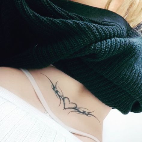 Tramp Stamp Tattoos, Waist Tattoos, Cute Little Tattoos, Cute Tattoos For Women, Spine Tattoos, Subtle Tattoos, Dream Tattoos, Elegant Tattoos, Dope Tattoos