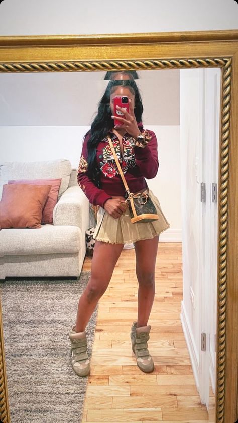 Atl Fall Outfits, Fall Outfit With Dunks, Palm Angels Shirt Outfit Black Women, Matching Set Outfit Black Women, Two Piece Outfits Black Women, Gray And Black Outfits, Hoodie And Skirt Outfits, Jacket Skirt Outfit, Skirts Cute