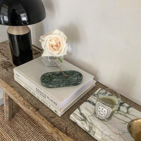 A.C.T. Essential on Instagram: “@actessential In the wild by @acommonthreadofficial . . . #marbleincenseholder #marbledecor #beigeaesthetic #neutralstyle #neutral #design…” Marble Tray Decor, Green Marble Bathroom, Marble Bathroom Decor, Marble Tray, Marble Decor, Spring Mood, Storing Cookies, Letter Holder, Green Decor