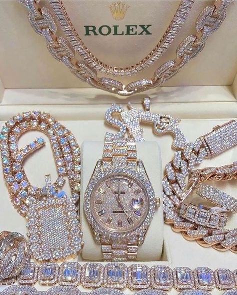 Automatic Watch Winder, Fancy Watches, Expensive Jewelry Luxury, Rolex Watches For Men, Jewelry Diamonds, Watch Winder, Dope Jewelry, Girly Accessories, Jewelry Fashion Trends