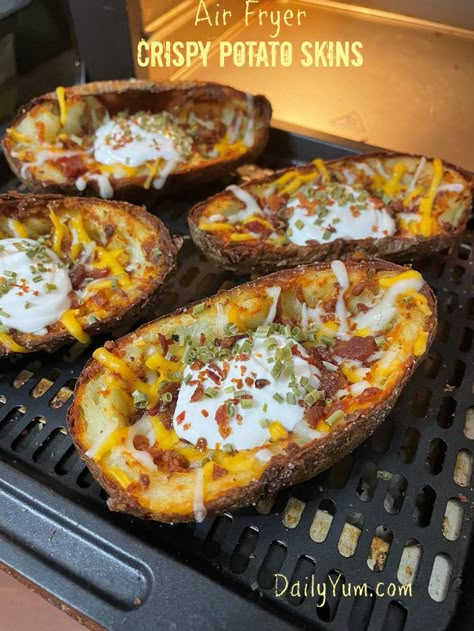 Air Fryer Potato Skins, Crispy Potato Skins, Loaded Potato Skins, Air Fryer Potato, Baked Potato Skins, Potatoe Skins Recipe, New Air Fryer Recipes, Air Fryer Recipes Snacks, Air Fryer Baked Potato