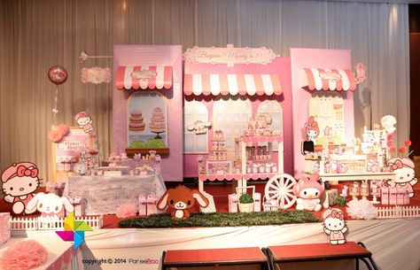 Hello Kitty Carnival Theme, Sanrio Party, Hello Kitty Theme Party, Carnival Birthday Party Theme, Hello Kitty Birthday Party, Booth Decor, Craft Booth Displays, Hello Kitty Themes, Boutique Decor