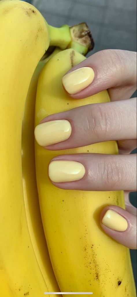 Yellow Nail Paint, Sunshine Yellow Nails, Yellow Dipped Nails, Banana Yellow Nails, Yellow Gel Manicure, Yellow Dip Powder Nails, Inspo Nails 2022, Pale Yellow Nails, Summer Inspo Nails