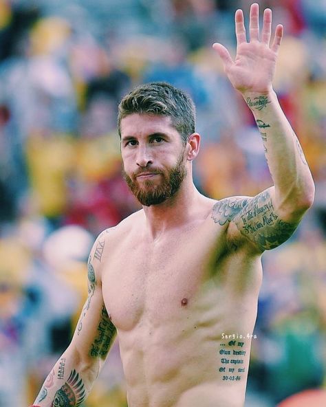 - Good night 💕💤 - @sergioramos @sergioramos @sergioramos @sergioramos @sergioramos @sergioramos @sergioramos @sergioramos @sergioramos… Sergio Ramos Body, David Villa, Entertainment News Celebrities, Real Madrid Players, All World, Muscle Body, Popular Science, Sport Man, World News