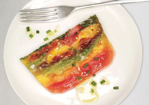 I know this is techincally an aspic...which grosses me out normally.  But...this is so amazingly gorgeous.  And looks delicious. Savory Mousse, Tomato Terrine, Terrine Recipe, Garden Tomatoes, Baby Tomatoes, Healthy Appetizer Recipes, Gardening Diy, Summer Meal, Summer Appetizer