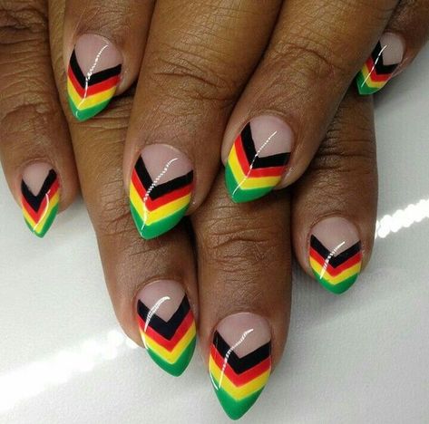 Rastafarian Nail Art, Blippi Inspired Nails, Jamaica Colors Nails, Jamaican Style Nails, Rasta Color Nails, Caribbean Carnival Nails Designs, African Inspired Nail Design, Jamaican Theme Nails, Jamaican Flag Nails