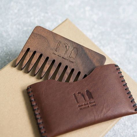 Man Gun Bear Personalised Wood Beard Comb And Leather Pouch. sponsored link 'Grooming #Beard #leather #comb #giftsforhim Wood Beard Comb, Pocket Comb, Wooden Man, Beard Comb, Beard Combs, Beard Grooming, Pretty Hair, Leather Sleeve, Wood Work