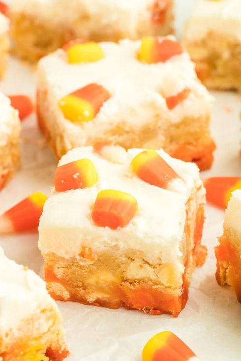 Looking for Halloween dessert bar ideas that use candy corn? If you love candy corn during Halloween, then try these yummy candy corn cookie bars! Soft and sweet and made with the best homemade frosting ever! Great for bite sized Halloween party desserts! Candy Corn Recipes, Oreo Cookie Bars, Best Buttercream Icing, Candy Corn Desserts, Oreo Cookie Bar, Candy Corn Recipe, Pumpkin Pie Dip, Candy Corn Cookies, Oreo Cookie