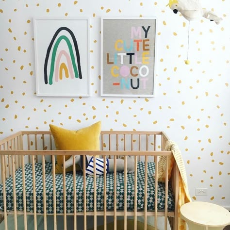 Yellow Nursery Ideas, Happy Room, Baby Nursery Inspiration, Minimalist Nursery, Fun Nursery, Yellow Nursery, Nursery Room Design, Girl Nursery Room, Baby Room Design