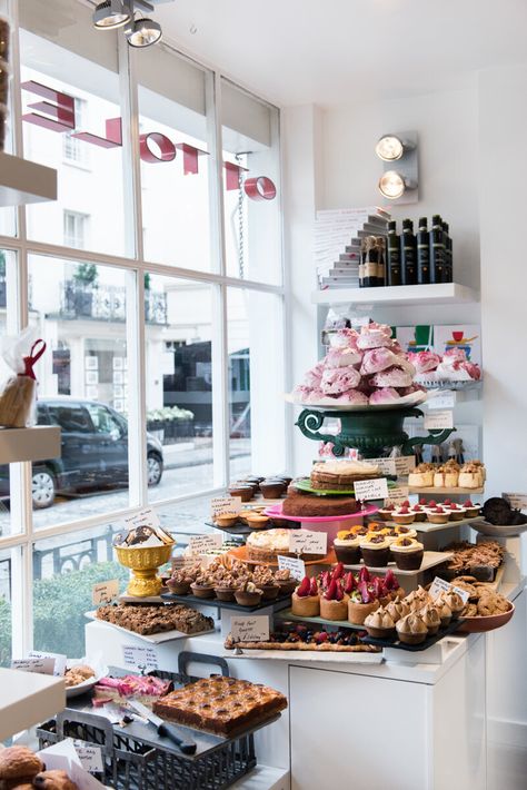 OTTOLENGHI — ALEX MEITLIS Architecture &design Cake Display Cafe, Ottolenghi Cake, Ottolenghi Restaurant, Cake Displays, London Eats, Dessert Display, Bakery Business, Cake Display, Meet Friends