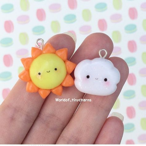 #kawaii #charms #polymer #clay #sun #cloud Fimo Kawaii, Tracksuit Shorts, Crea Fimo, Women Knitting, Clay Crafts For Kids, Polymer Clay Kawaii, Clay Keychain, Zipper Sweater, Short Pant