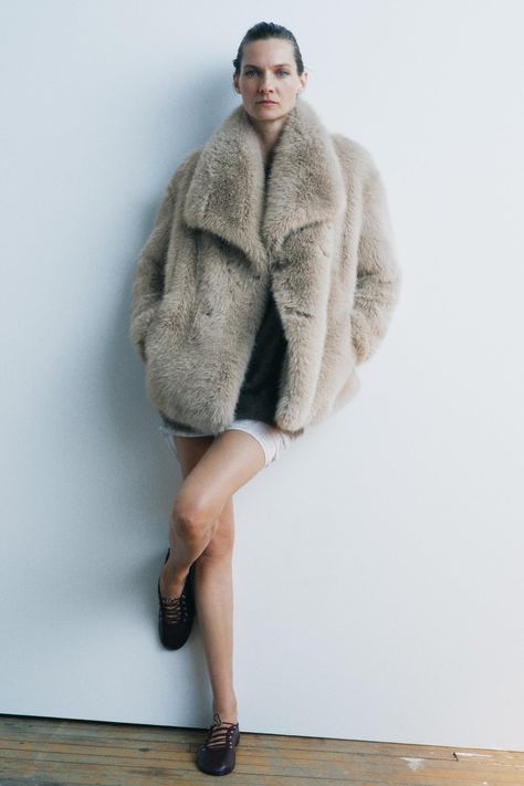 Faux fur coat outfit