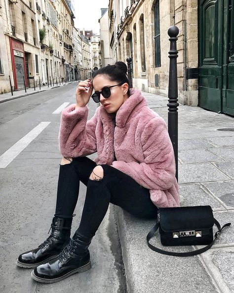 The Day Dreamings - Loavies Jacket Faux Fur, Zara Skinny Jeans, Proenza Schouler Bag, Loavies Boots - Pink mood Pink Faux Fur Coat Outfits, Girly Coats, Pink Fur Coat Outfit, Fluffy Coat Outfit, Pink Fluffy Jacket, Pink Coat Outfit, Pink Jacket Outfit, Light Pink Coat, Thrifty Style