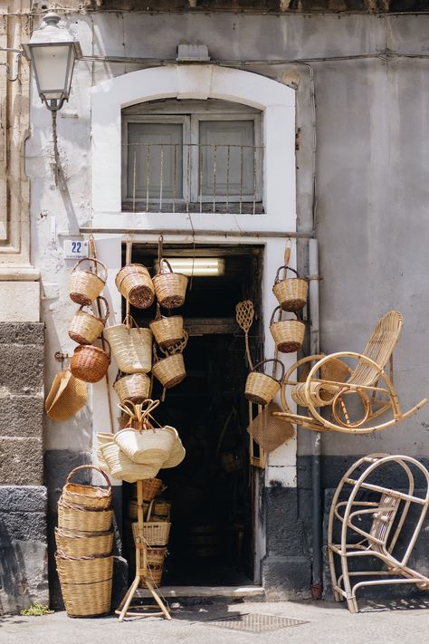 Italian Art Aesthetic, Sicilia Aesthetic, Sicilian Aesthetic, Sicily Aesthetic, Sicily Italy Aesthetic, Italian Photography, Aeolian Islands, Italy Photography, Shop Layout