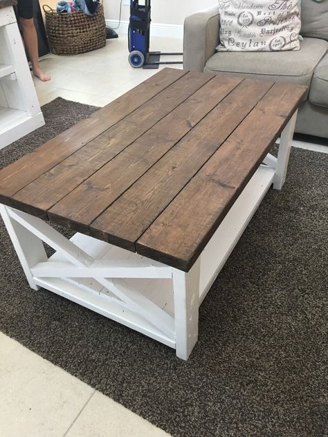 Farmhouse Coffee Table - Etsy Wood Plank Coffee Table, Two Tone Coffee Table, Coffee Table Diy Ideas, Diy Living Room Table, Farmhouse Coffee Table Diy, White Wood Coffee Table, Coffee Table Out Of Pallets, Coffee Table Made From Pallets, Pallet Coffee Table Diy