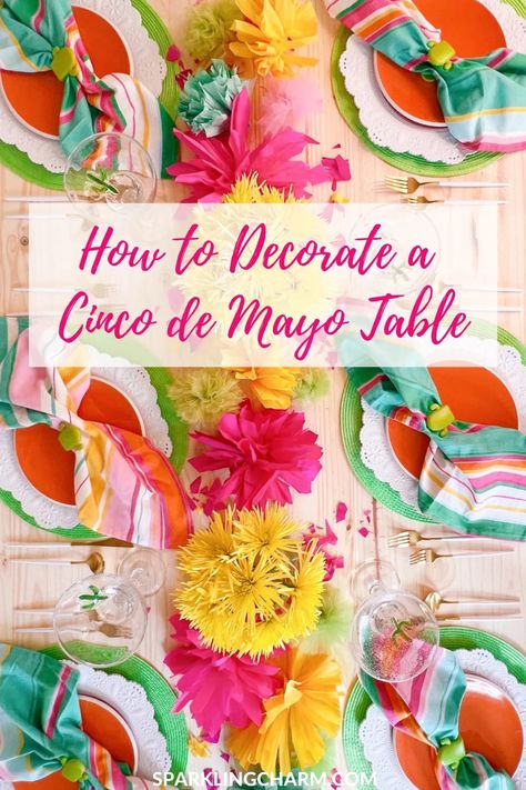 Convo De Mayo Party, Cinco De Mayo Table Decoration Ideas, Cinco De Mayo Party Decor, Cinco De Mayo Graduation Party Ideas, Cinco De Mayo Centerpiece Ideas, Cinco De Mayo Tablescape, Cinco De Mayo Decorations Ideas, Fiesta Tablescape, Mexican Picnic