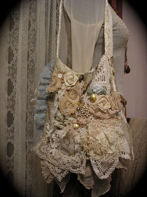 Victorian Bag, Tote Bag Patterns, Shabby Chic Bags, Purse Display, Lace Purse, Chic Purses, Lace Bag, Fashion Sketchbook, Frou Frou