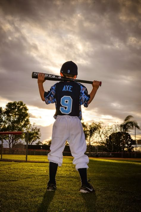 Baseball Team Pictures, Softball Photography, Softball Photos, Baseball Photography, Little League Baseball, Softball Pictures, Baseball Pictures, Baseball Boys, Baseball Photos