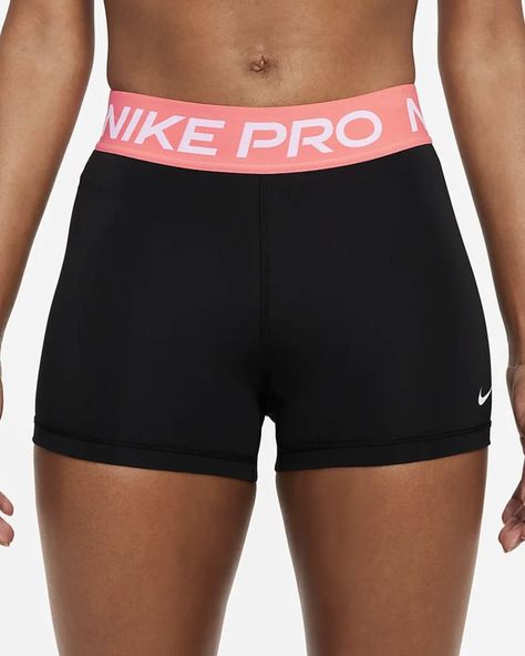 Nike Spandex, Cute Nike Outfits, Nike Pro Women, Nike Pro Shorts, Cute Nikes, Shorts Nike, Nike Just Do It, Athletic Outfits, Nike Pros