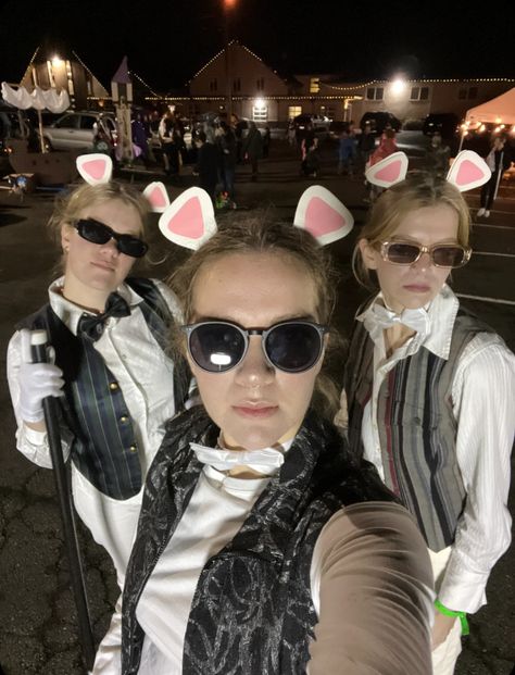 Dressing up as 3 blind mice 3 Blind Mice Costume, Blind Mice Costume, Mice Costume, 3 Blind Mice, Dress Up Day, The Vibe, Mice, Dress Up, Sunglasses