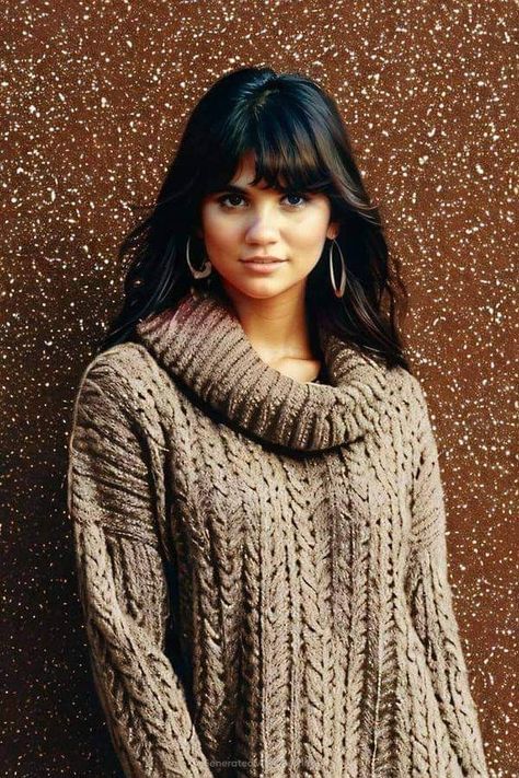 Linda Ronstadt 1970s, 60s Fashion Hippie, Mary Ann And Ginger, Body Essence, 1970s Hairstyles, Linda Ronstadt, Women Of Rock, Beauty Pop, Tiny Dancer