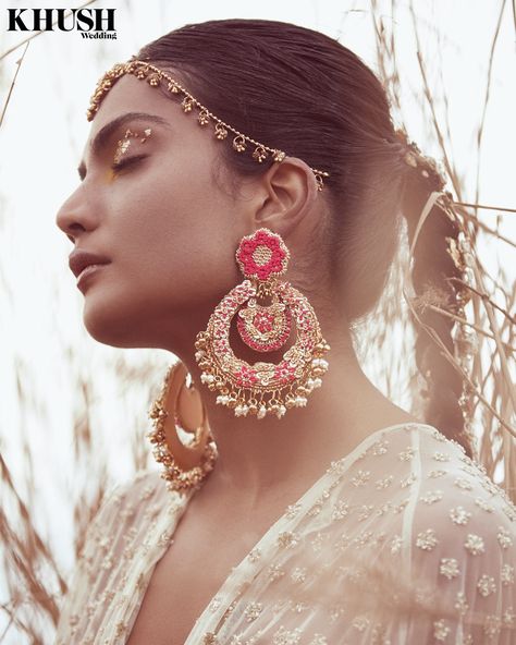 You're donning a designer lehenga! Ensure your jewellery is a match and shop at Aurora’s Collection (@auroras.collection) where you can be adorned in some of India’s top jewellery designers including Anita Dongre, Ra-Abta by Rahul Luthra, Outhouse Jewellery, Opalina Jewellery, Aditi Bhatt and Fooljhadi.⁠ ⁠ Shop designer jewellery online and in-store at @auroras.collection ⁠ Jewellery: @auroras.collection⁠ Makeup: @gangamakeup⁠ Hair: @manishkumarhair_ ⁠ Photography: @gndphotos⁠ Outhouse Jewellery, Jewelry Photography Model, Outfit Ideas Elegant, Haldi Jewellery, Saree Shoot, Marriage Jewellery, Jewelry Room, Embroidery Earrings, Jennie Kwon