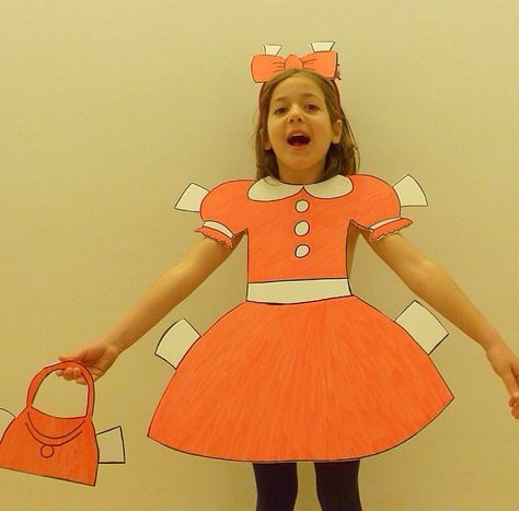 Paper doll costume Space Halloween, Paper Doll Costume, Doll Halloween Costume, Barbie Birthday Party, Kids Dress Up, Barbie Birthday, Fashion Days, Doll Costume, Cute Costumes