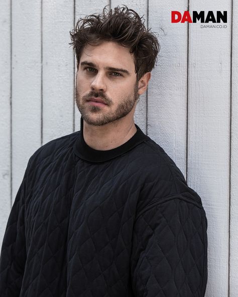 "Station 19" Actor Grey Damon on his current projects and his many talents | DA MAN Magazine Jack Gibson, Grey Damon, Secret Circle, Man Magazine, Sea Of Monsters, Grey Anatomy, Hello Handsome, Station 19, Star Crossed