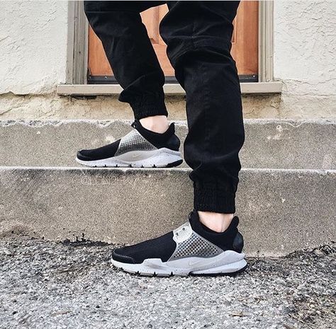 Nike Sock Dart, Nike Socks, Mens Style, New Balance Sneaker, Dart, Socks, Nike, Sneakers