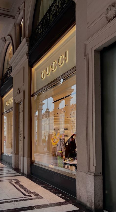 Gucci Boutique, Gucci Store, Turin, Gucci, Boutique