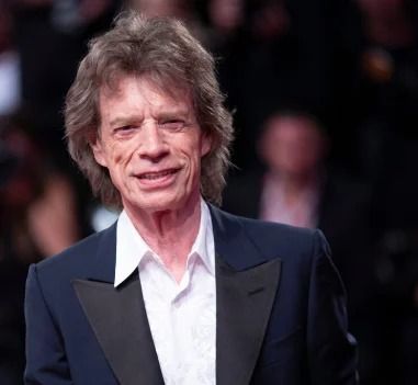 Mick Jagger divorced ex-wife Bianca in 1978 – this is what she looks like 46 years later - Break Surge Janet Jackson Ex Husband, Mick Jagger 70s Aesthetic, Mick Jagger Wife, Brian Jones And Anita Pallenberg, Celebrity Divorce, Mick Jagger Dancing, Interracial Celebrity Couples, Bianca Jagger, Most Famous Artists