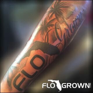 Nice sleeve idea Florida Leg Tattoo, Orlando Florida Tattoo Ideas, Florida Sleeve Tattoos For Guys, Florida Theme Tattoo, Florida Sleeve Tattoo, Florida Tattoo Ideas, Florida Related Tattoos, Florida Flag Tattoo, Florida Tattoo Ideas For Men