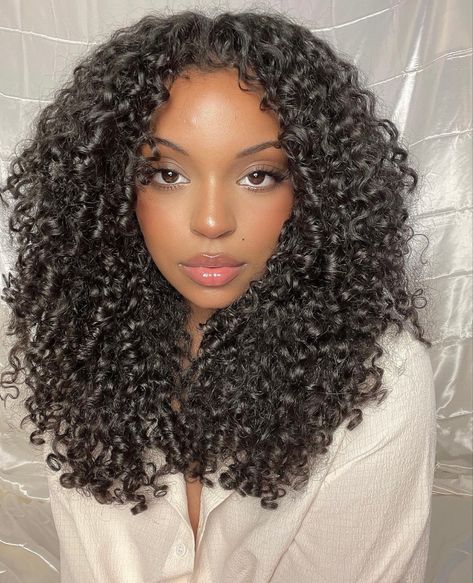 3c Curly Hair, 3b Hair, 3c Hair, Natural Curly Hair Cuts, Layered Curly Hair, Beautiful Curly Hair, Haircuts For Curly Hair, Hairdos For Curly Hair, Black Curly Hair