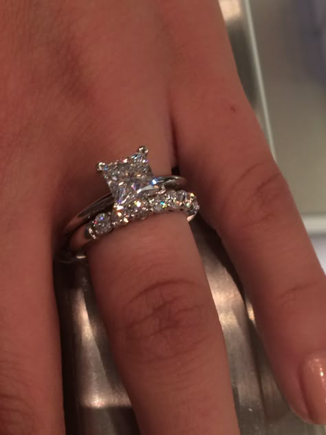 Tiffany's engagement ring. Literally perfect Princess Wedding Rings, Tiffany Engagement, Tiffany Engagement Ring, Wedding Rings Halo, Engagement Wedding Ring Sets, Princess Cut Rings, Princess Cut Engagement Rings, Dream Engagement Rings, Beautiful Engagement Rings