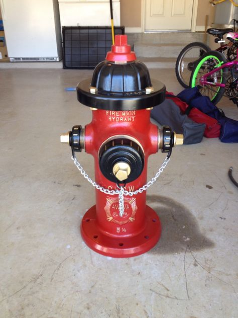 My sister's hydrant. NuHydrant Fire Hydrant Landscaping Ideas, Painted Fire Hydrant Ideas, Fire Hydrant Ideas, Fire Hydrant Craft, Fire Dept Decor, Fire Department Decor, Firefighter Crafts, Terra Cotta Pot Crafts Diy, Fire Hydrants