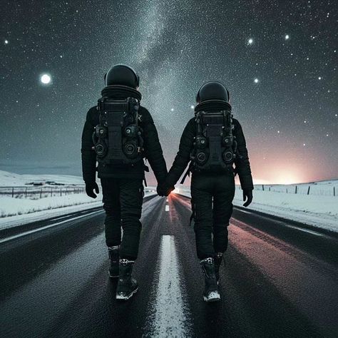 🧑🏻‍🚀❤️👩🏻‍🚀 | Instagram Astronaut Couple, Love Rose Flower, Astronaut Wallpaper, Couple Sketch, Astronaut Art, World Wallpaper, Dear Future Husband, Alan Walker, Balloon Art