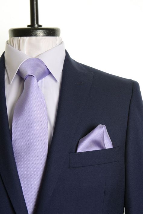 Dark Blue Suit With Purple Tie, Navy Suit With Purple Tie, Navy Suit Lilac Tie, Groom Suit Lavender, Blue Suit Lavender Tie, Purple Formal Outfit For Men, Suit With Purple Tie, Purple Groomsmen, Lavender Wedding Theme