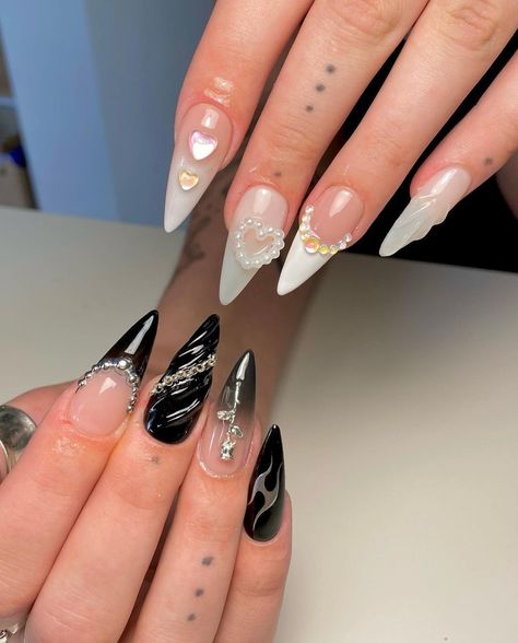 Long Acrylic Nail Designs, Minimal Nails, Glamorous Nails, Acrylic Nails Coffin Pink, Minimalist Nails, Nail Charms, Dream Nails, Funky Nails, Best Acrylic Nails