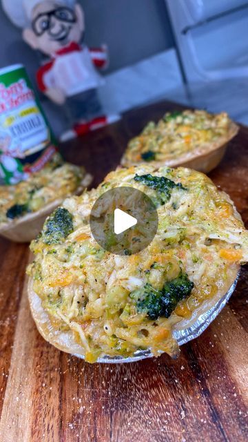 Tasha Robinson on Instagram: "🚨 RECIPE: Broccoli Cheddar Pie 🔥

Broccoli Cheddar Pies:
(Mini Pies loaded with Chicken, Veggies, and Cheese)
Prep Time:15min
Cook Time: 35min
Serving Size: 16Mini Pies
 
Ingredients:You may substitute ingredient Brands for your preferred liking.

Pie Shells:
•Dutch Ann Tart Shells

Mixture Ingredients:
•1 Rotisserie Chicken 
•1 1/2c Chopped Broccoli 
•1 1/2 Chopped Carrots
•1 tbsp Fresh Parsley 
•1 Chopped Yellow Pepper 
•1 Chopped White Onion
•1/3cup Veggie Broth 
•1/3cup Heavy Cream
•1/4cup Flour
•1tbsp Tony Chachere’s, Seasoning, Cajun, Original)
•1tbsp Garlic Powder
•1tbsp Onion Powder
•1/2tbsp Smoked Paprika 
•Pinch Cayenne Pepper
•1cup Cheddar Cheese

Directions:
(Turn your eye onto Medium Heat(5), add Butter and Minced Garlic to cooking pot. Cook for Broccoli And Cheddar Pot Pie, Broccoli Pie Recipe, Broccoli Cheddar Chicken, Recipe Broccoli, Chopped Broccoli, Veggie Broth, Chicken Veggies, Chicken Pie, Tart Shells