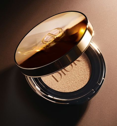 Dior Prestige Le Cushion Teint de Rose: high-coverage foundation | DIOR Dior Cushion Foundation, Dior Cushion, Dior Prestige, High Coverage Foundation, Glow Skincare, Cushion Foundation, Christian Dior Couture, Age Defying, Light Texture