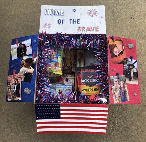 4th Of July Care Package Military, Fourth Of July Care Package, Air Force Care Package Ideas, 4th Of July Care Package, Care Package Decorating, Deployment Countdown, Soldier Care Packages, Deployment Care Packages, Military Care Package